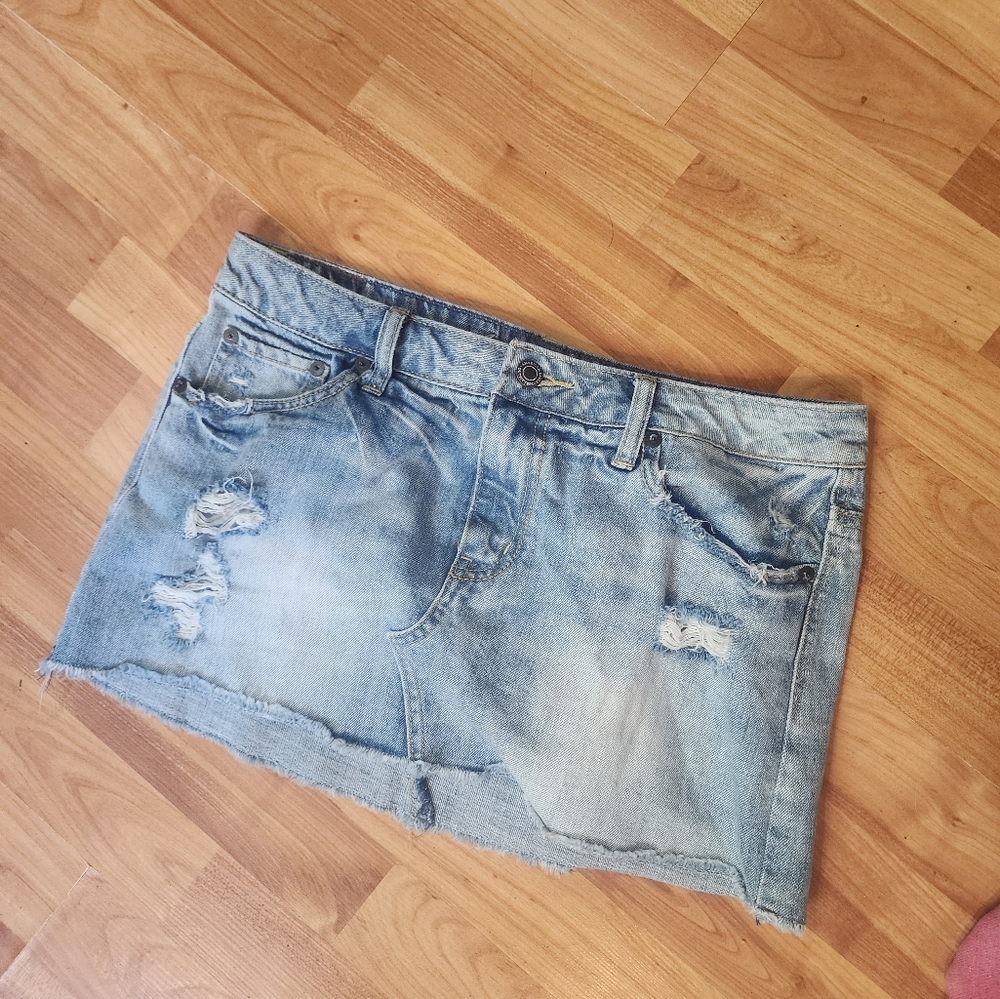 American eagle part of 3 for 23 sale